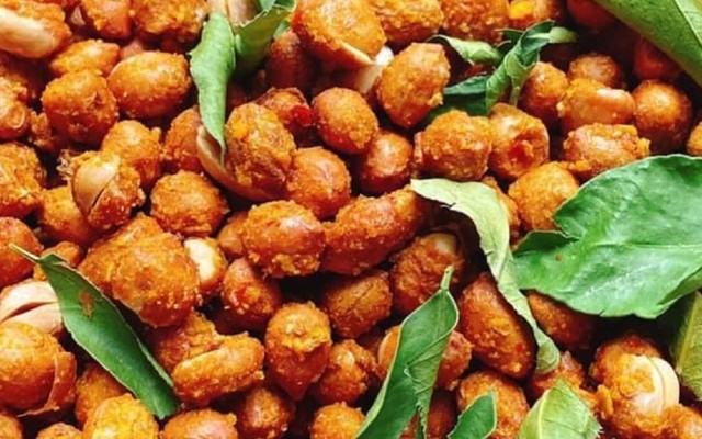 Ăn Vặt Ngọc Dung - Phạm Thế Hiển