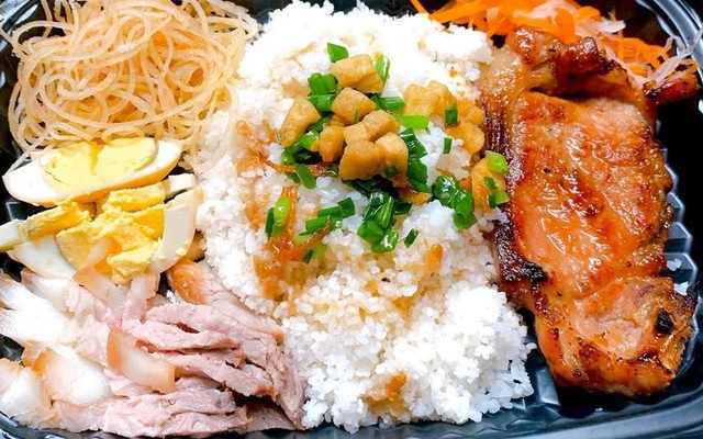 Cơm Tấm Long Xuyên - Đường Số 32