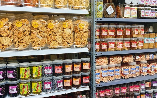 Ăn Vặt Ngon - Bánh Tráng, Chân Gà & Nem Chua Rán - Đại An
