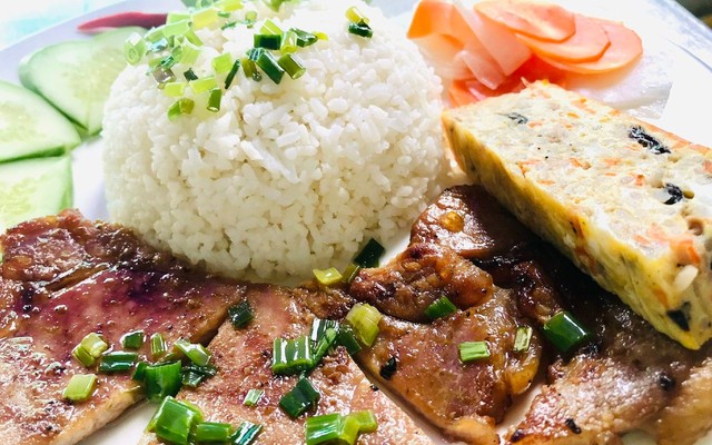 CƠM TẤM PHƯƠNG - Cơm Sườn - Liên Khu 5 - 6