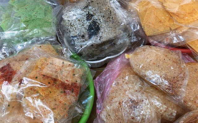 Bánh Tráng Gấu Bếu - Ăn Vặt - 170 Hồng Lạc
