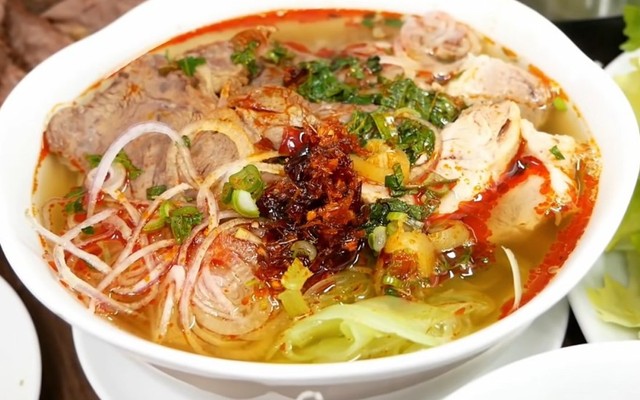 Bún Cá, Sườn & Mọc Dọc Mùng - 2 Đường 11A