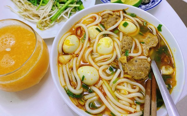 Be & Pa Restaurant - Bún Đỏ Sài Gòn