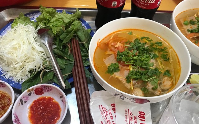 Tiệm Bún Hai Chú Cháu - Bún Hải Sản
