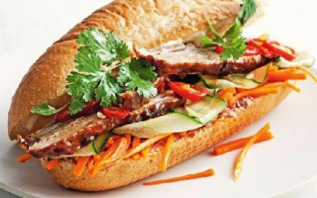 Bánh Mì Cô Ba Lệ - Bánh Mì - Ngô Gia Tự