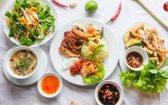 Bếp Hương Anh - Cơm Văn Phòng - 149A Phố Huế