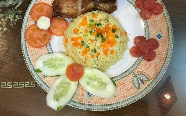 Cơm Gà & Trà Sữa - Bếp Nhà Xuân Hương