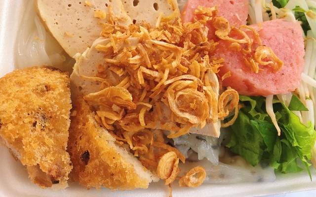 Cậu Hai - Bánh Ướt & Bánh Cuốn - Lê Văn Duyệt