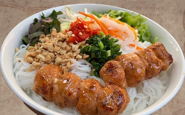 Ku Shin Bún Nem Nướng 382