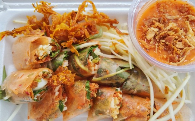 Bánh Tráng Trộn & Ăn Vặt - Chị Gái