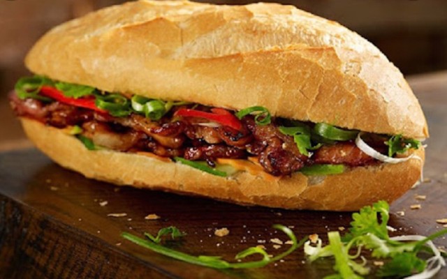 Fruits And Juice Take Away Food - Bánh Mỳ & Nước Ép Trái Cây Tươi - Nguyễn Khang