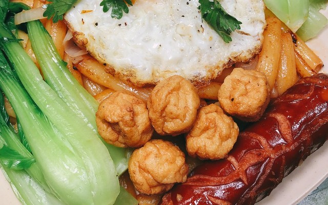 Ăn Vặt Si Gấu - Nguyễn Thị Thập