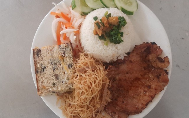 Cơm Tấm Ngô Quyền - 218H Trần Hưng Đạo