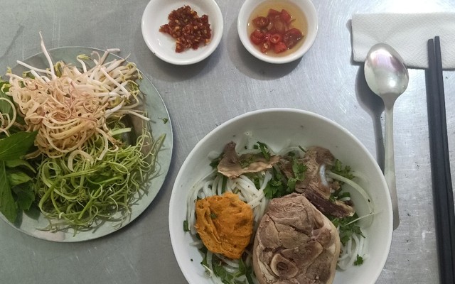 Bún Bò Ngự Bình Gốc Huế - Bún Bò Huế - 021 Lô P Cư Xá Thanh Đa