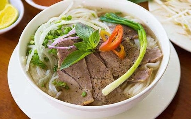 Nam Nhất Quán 74 - Phở Bò & Lẩu Lòng Bò Lai Rai - Gia Thượng