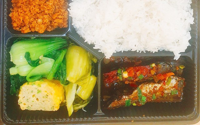 Tiệm Ăn Cái Chạn - 38 Vũ Hữu