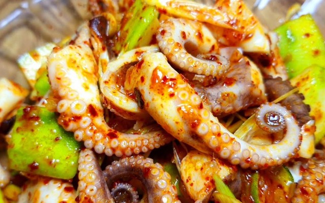 BẾP BÀ VÂN - Gà Viên Phomai - 16 Lê Thanh Nghị