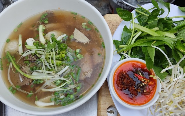 Quán Cô Hai - Phở Bò & Bún Bò - 151/39/4 Lũy Bán Bích