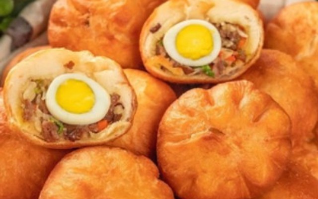 Bánh Bao Chiên Ong Qi - Phùng Văn Cung