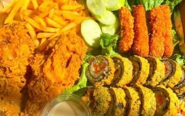 TIỆM GÀ 68 - Nhuệ Giang