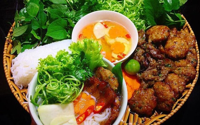 Bún Chả Hà Thành - Minh Quân