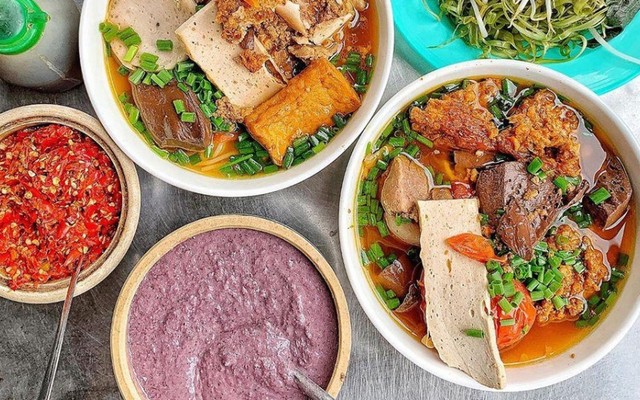 Cô Ngọc - Bún Riêu - Nguyễn Thị Tú