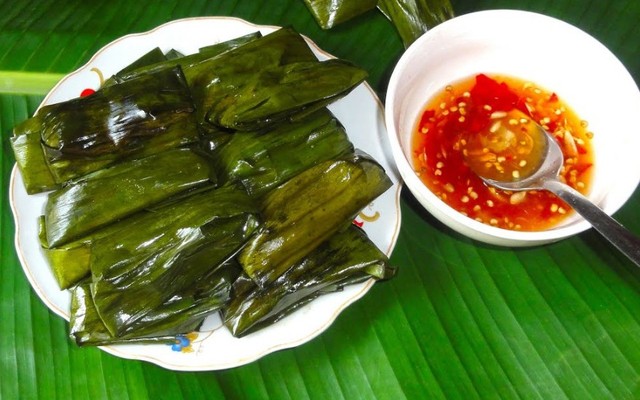 Bà Hoa - Bánh Lọc Huế - Dương Quảng Hàm