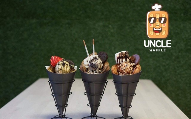 Uncle Waffle - Kem Kẹp Trứng Gà Non