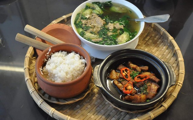 Quán Cơm Velo - Cơm Văn Phòng - Võ Văn Kiệt