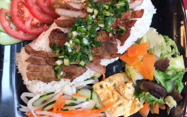 Cơm Tấm Nước Ép Trinh Vy - 160 Đình Thôn