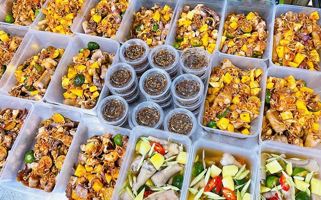 Chân Gà Sốt Thái Bếp Mẹ Trúc - Nguyễn Duy