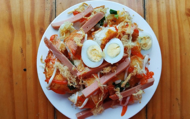 Bánh Mì Nướng Đa Đa - Ăn Vặt - 120 Nguyễn Phước Nguyên