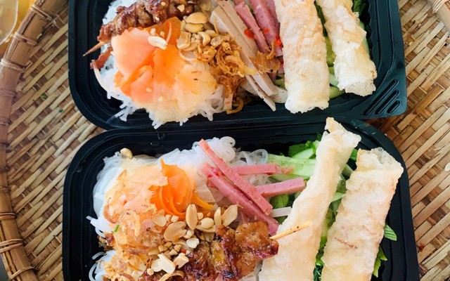 Bánh Cuốn Bình Định, Bánh Hỏi & Bún Khô - Đường 160
