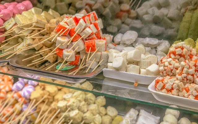 CÁ VIÊN CHIÊN 237 - Cá Viên Chiên Sốt Nước Mắm - Cách Mạng Tháng 8