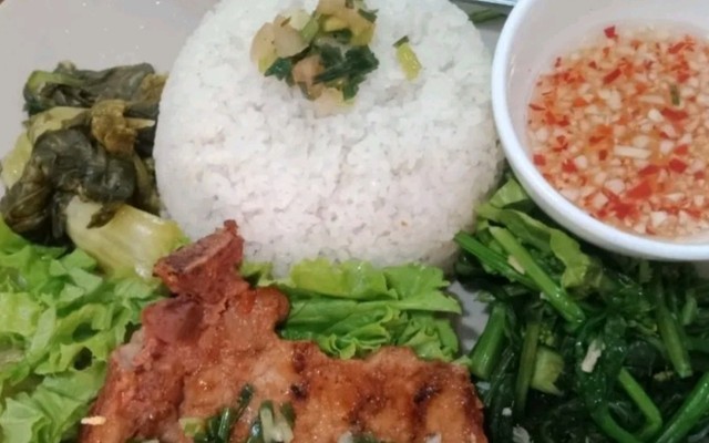 Cơm Ngon Út Mập - 127 Phùng Khoang