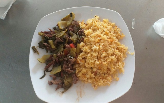 Phở Bò Gia Truyền - Cơm & Phở - 100 Hoàng Ngân