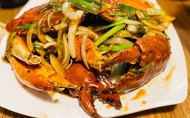 Cua Biển Việt - Lẩu Hải Sản - Phạm Ngọc Thạch