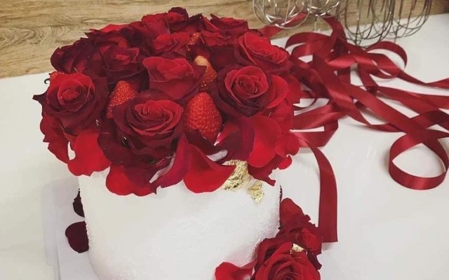 Tiệm Bánh Sinh Nhật Cá Péo Nè - Bông Lan Trứng Muối & Tiramisu - Hồng Hà