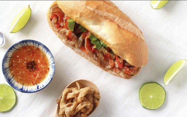 Bánh Mì Má Hải - Bàu Cát