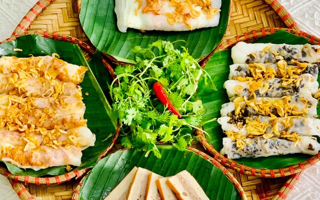 Bánh Cuốn Ngon - Trung Kính
