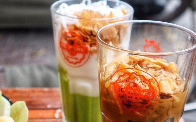 Cafe Cốt Dừa Cô Hạnh - 75 Hàng Bông