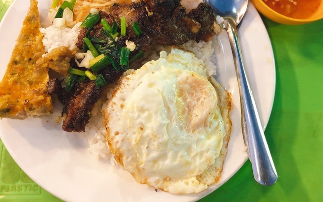 Bốn Phương Quán - Cơm Tấm & Phở - Kinh Dương Vương