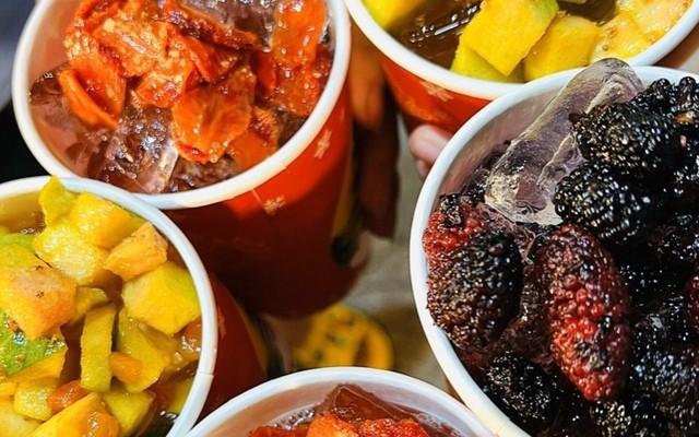 Hiên - Trà, Cà Phê & Bánh Mì