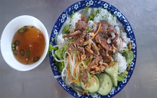Bích Liên - Bánh Hỏi & Bún Thịt - Nguyễn Trung Trực