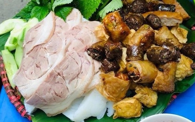 Bún Đậu Mắm Tôm & Bánh Tráng Trộn - Cô Yến