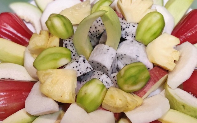 Trái Cây & Bánh Tráng Cô Ngân - Hồ Xuân Hương