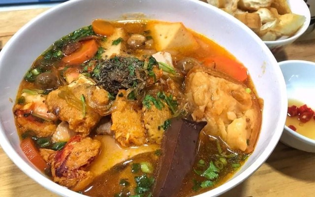 Mẹ Gấu Food - Bánh Canh Cua - Lê Văn Sỹ