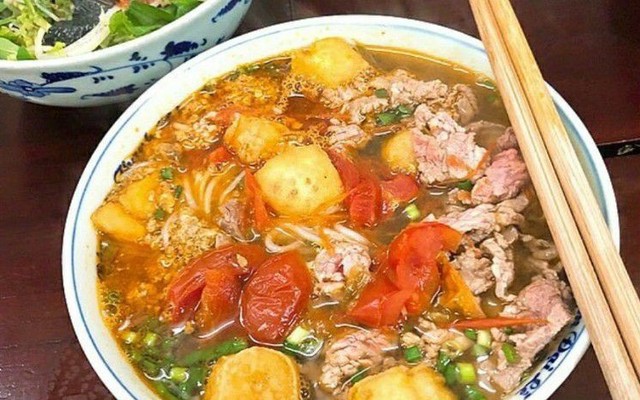 Bún Riêu Bà Hương - 257 Trương Định