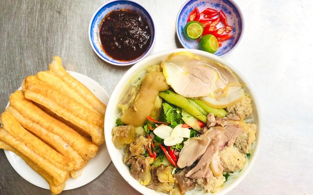 Đức Huy Quán - Bún Bung & Bún Móng Giò - Trung Tâm Thể Thao Quận Hoàng Mai