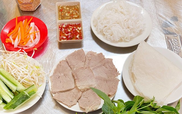 HP Đặc Sản Trảng Bàng Tây Ninh - Bánh Tráng Phơi Sương & Thịt Cuốn Rau Rừng - Ngô Gia Tự